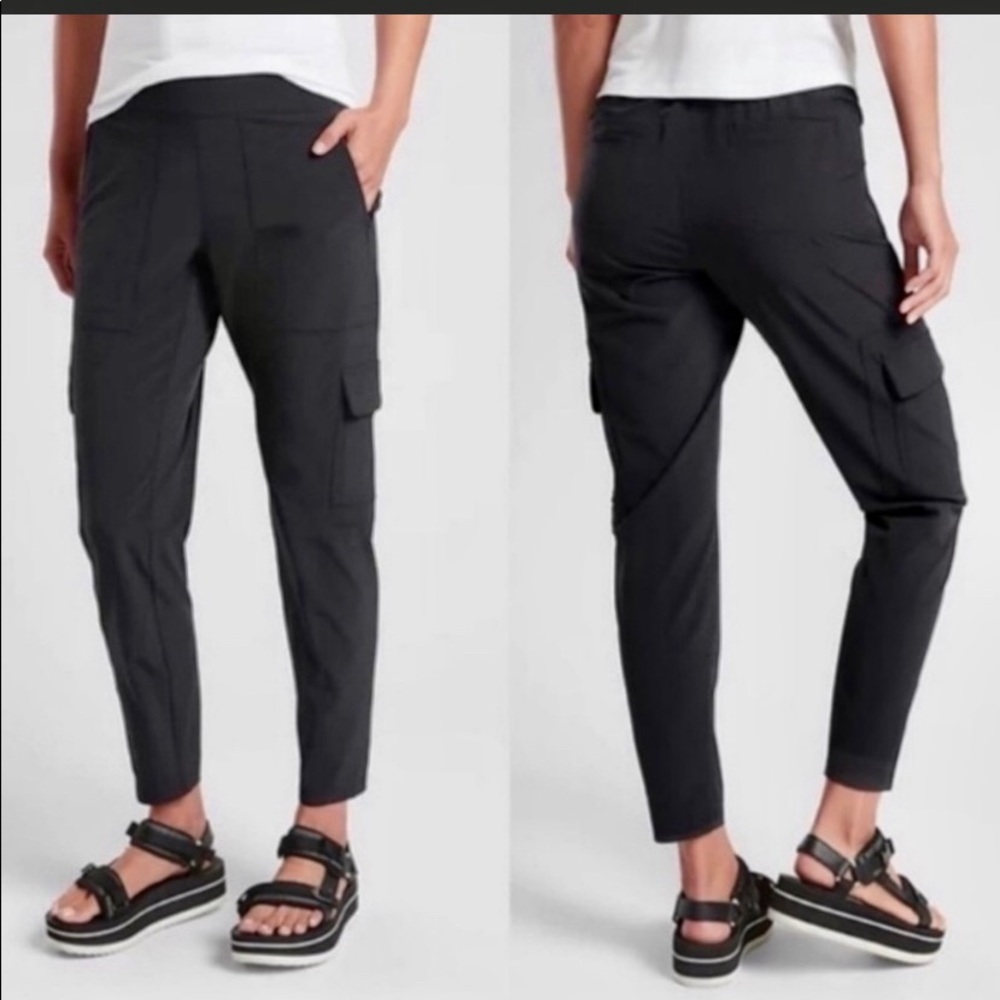 ATHLETA Chelsea Black Cargo Pants